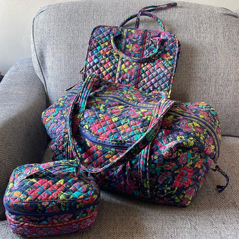 Stephanie Dawn MultiColored Travellers Tote Set Of 3